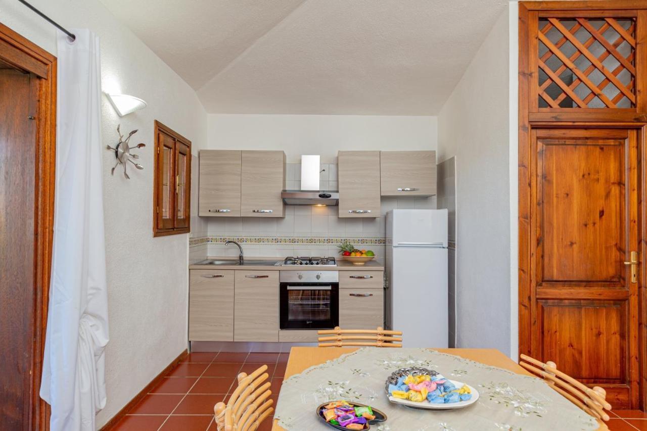 Appartamento Cala Paradiso San Teodoro  Exterior photo