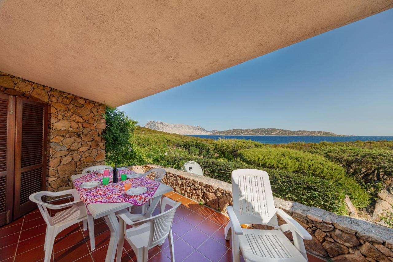Appartamento Cala Paradiso San Teodoro  Exterior photo